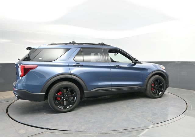 Used 2020 Ford Explorer ST w/ ST Street Pack AWD/4WD image 2