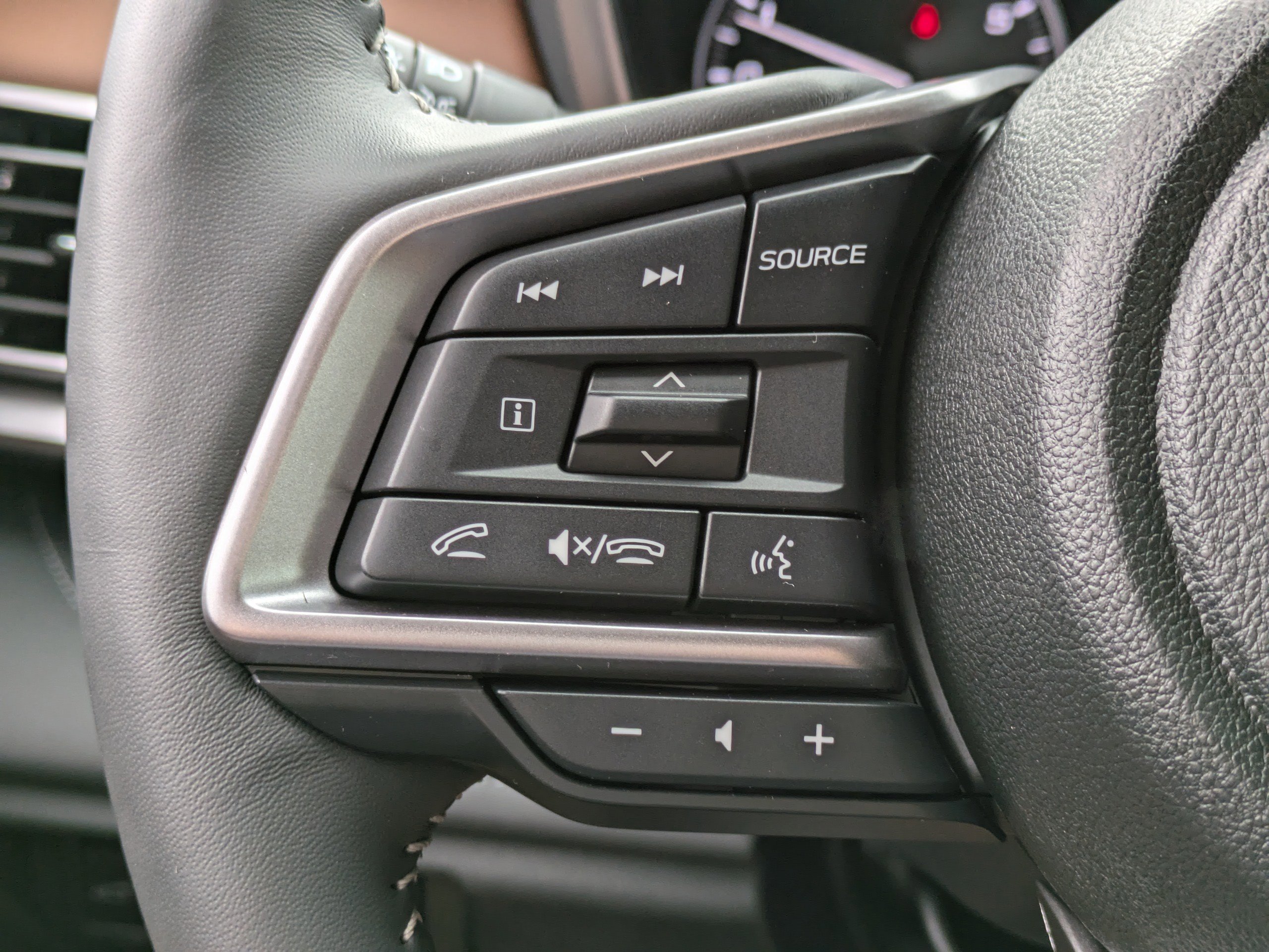 Certified 2025 Subaru Outback Touring image 25