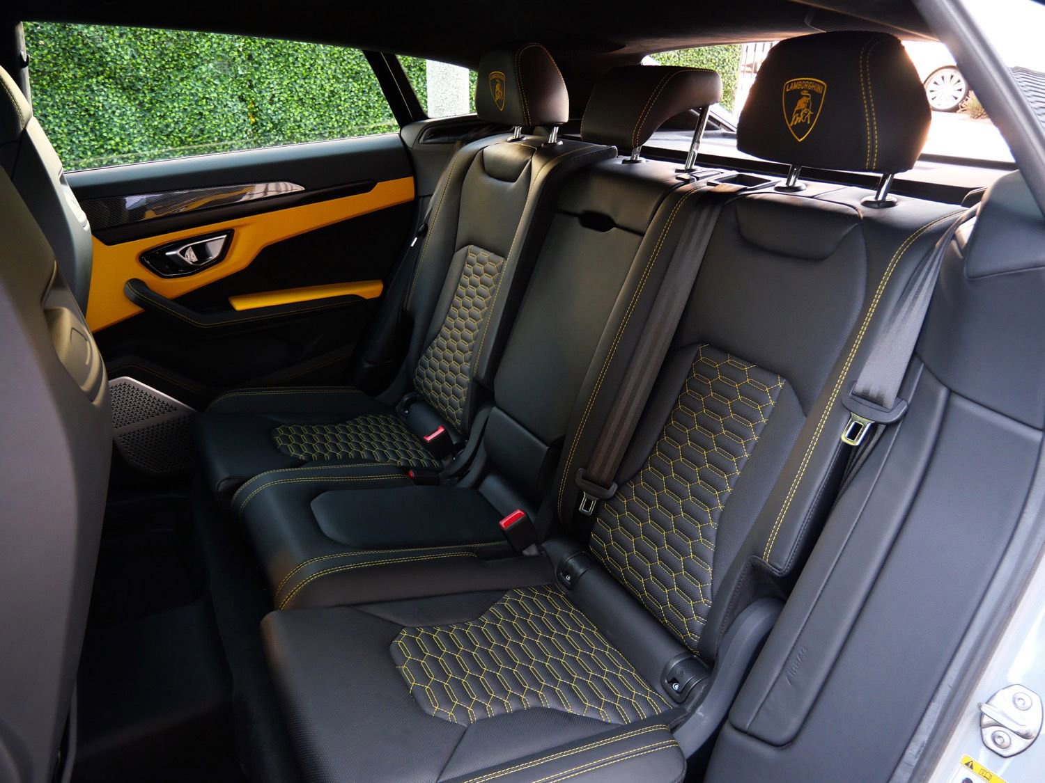 Used 2022 Lamborghini Urus image 6