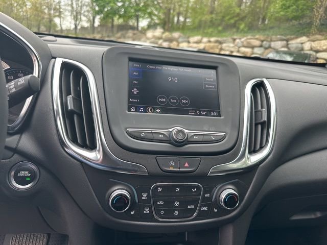 Used 2023 Chevrolet Equinox LT AWD/4WD image 18