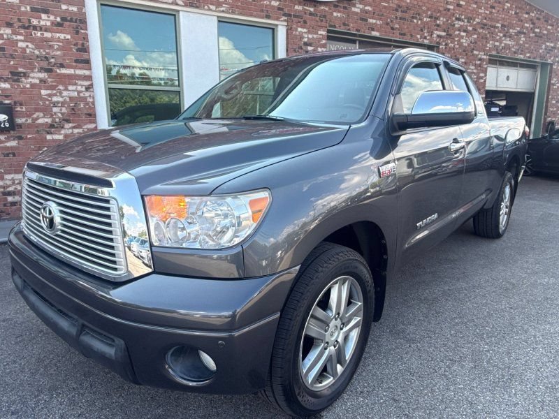 Used 2013 Toyota Tundra Limited w/ Memory Pkg