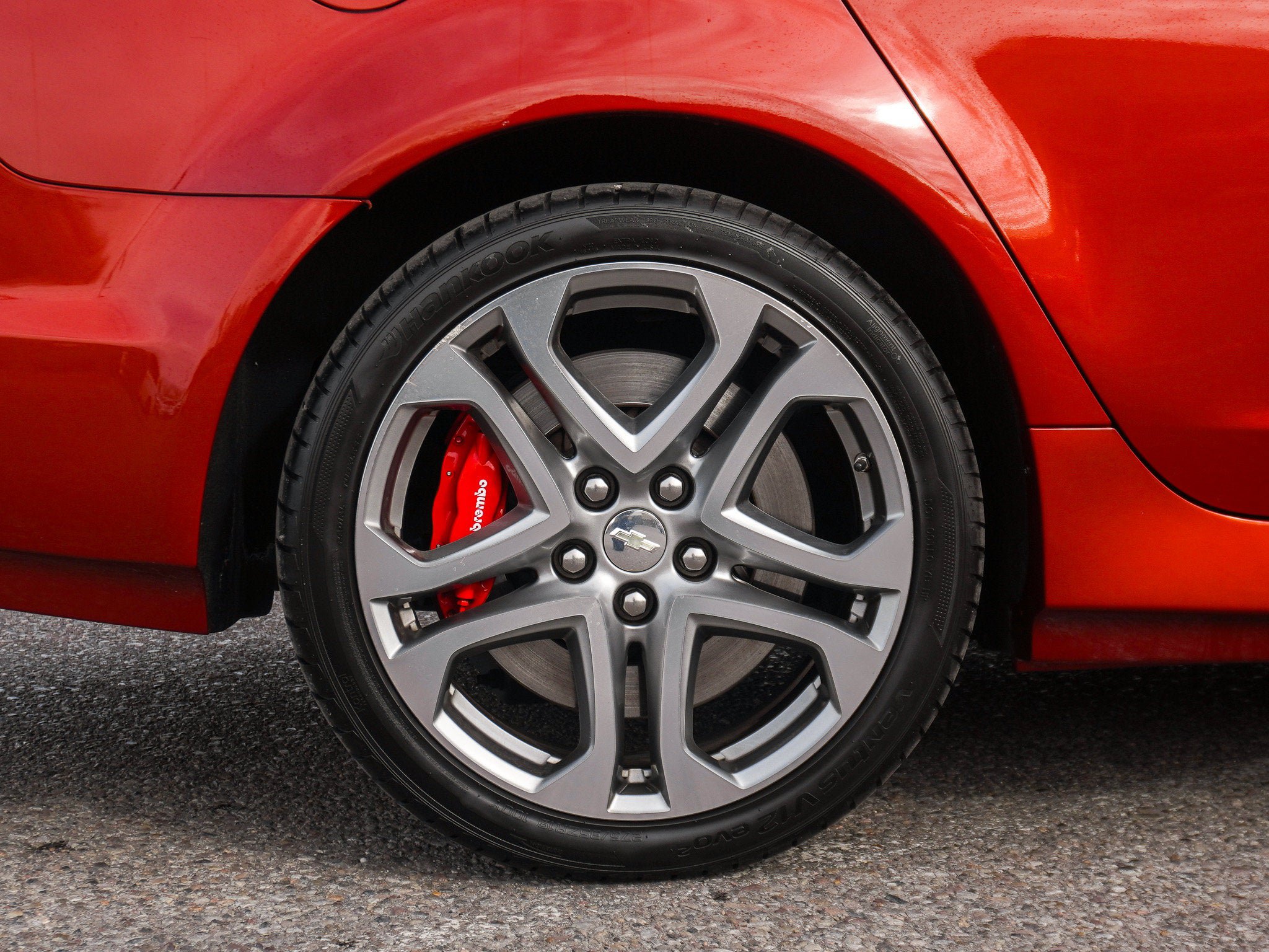 Used 2016 Chevrolet SS RWD image 12