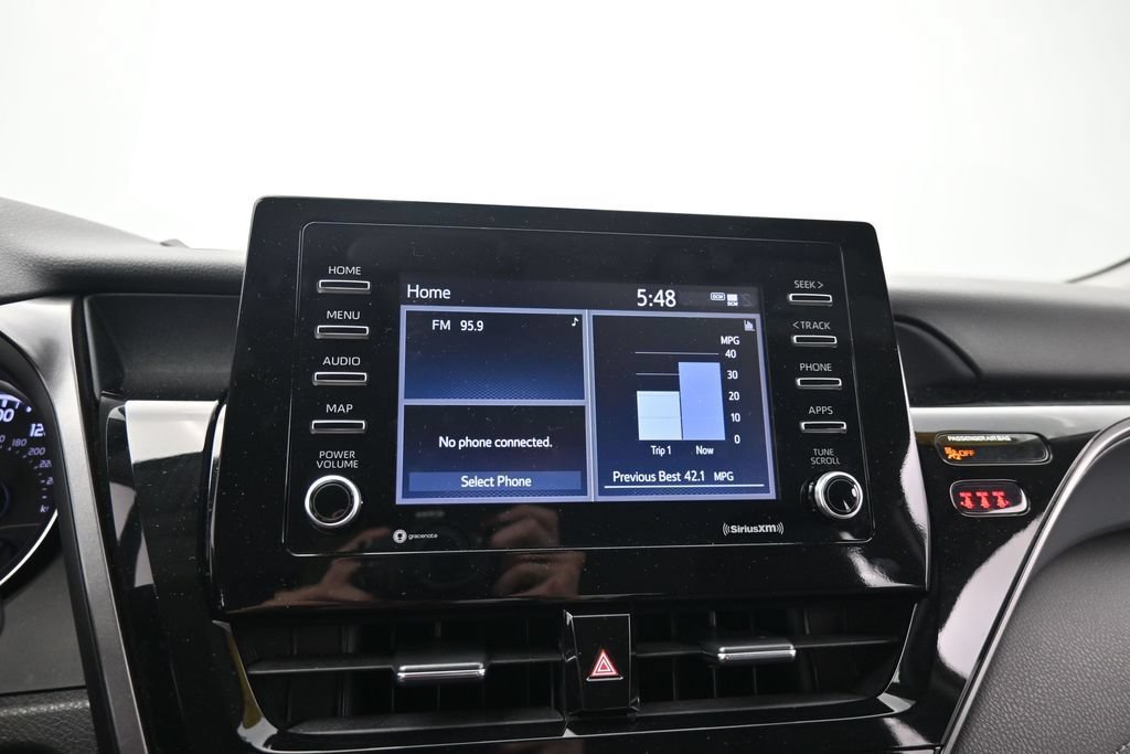 Used 2023 Toyota Camry SE FWD image 21