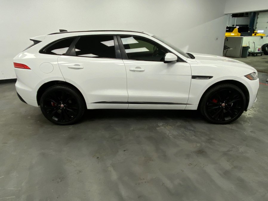 Used 2020 Jaguar F-PACE S image 7