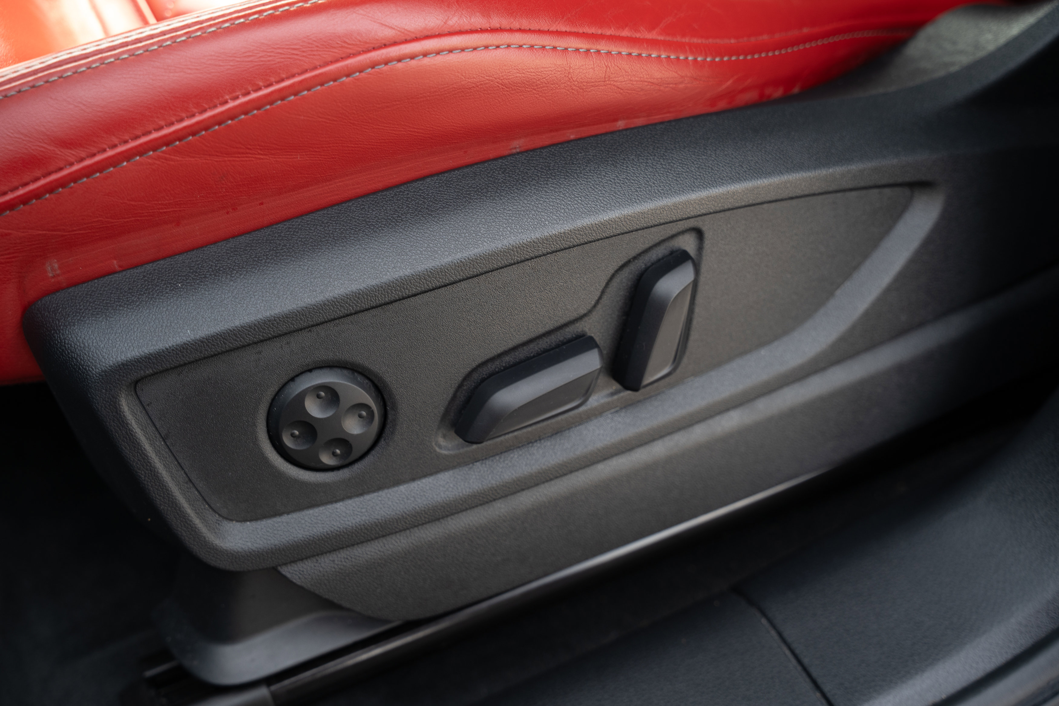 Certified 2021 Audi SQ5 Premium Plus w/ Premium Plus Package image 25