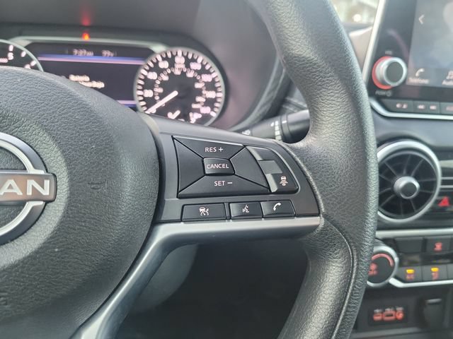 Used 2024 Nissan Sentra SV FWD image 16