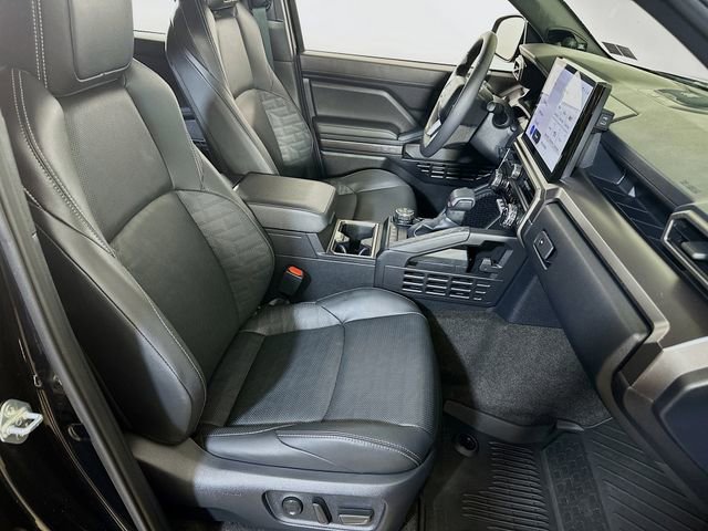 Used 2025 Toyota 4Runner TRD Off-Road Premium image 12