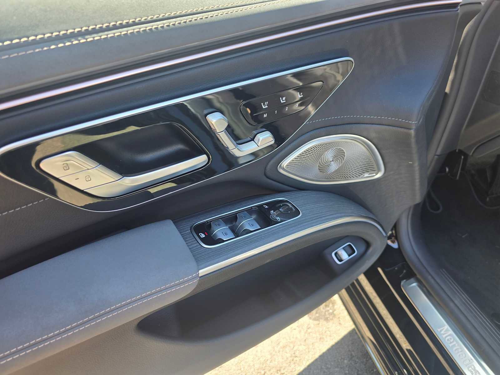 Certified 2023 Mercedes-Benz EQS 580 4MATIC Sedan image 22