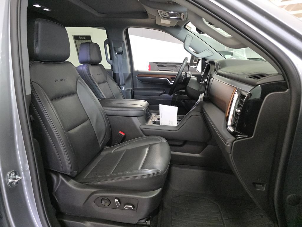 Used 2023 GMC Sierra 1500 Denali w/ Denali Reserve Package AWD/4WD image 12