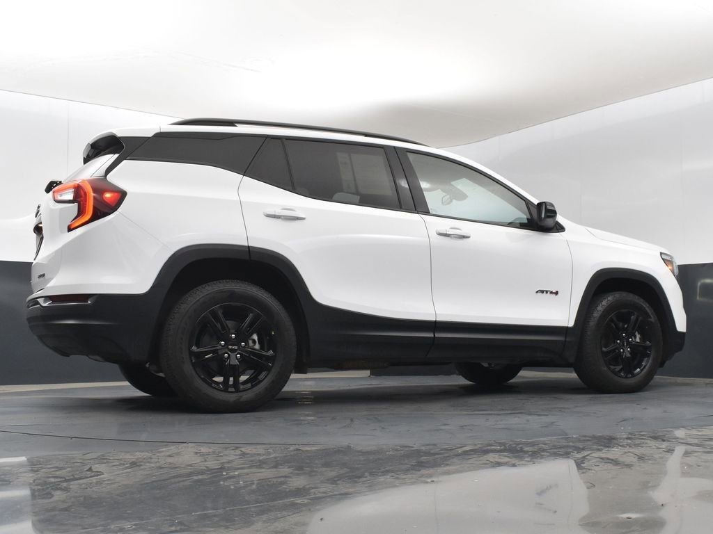 Used 2023 GMC Terrain AT4 image 43