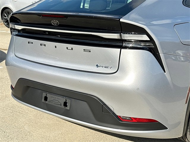 New 2026 Toyota Prius Plug-In Hybrid image 5