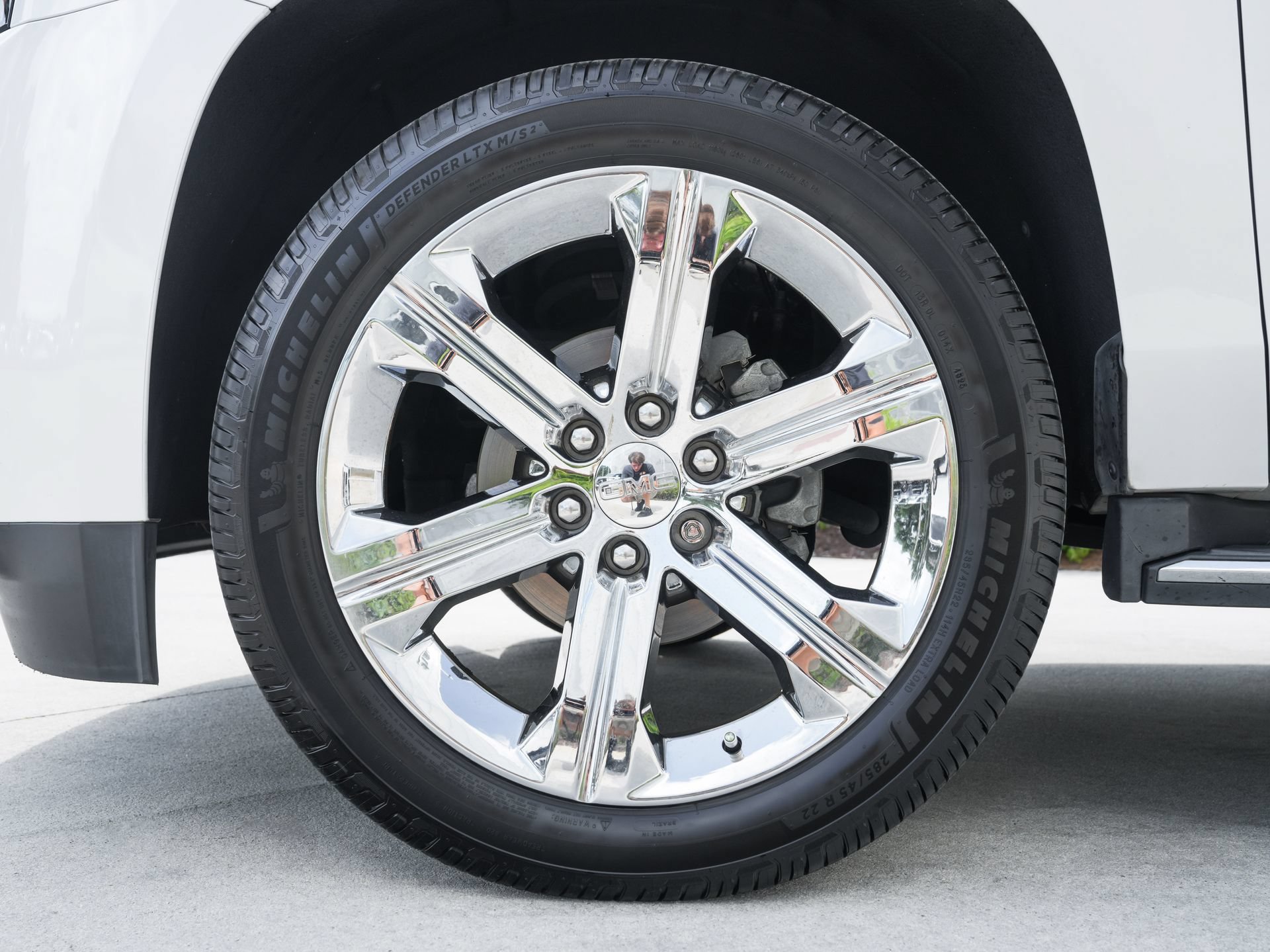 Used 2018 GMC Yukon SLT RWD image 15