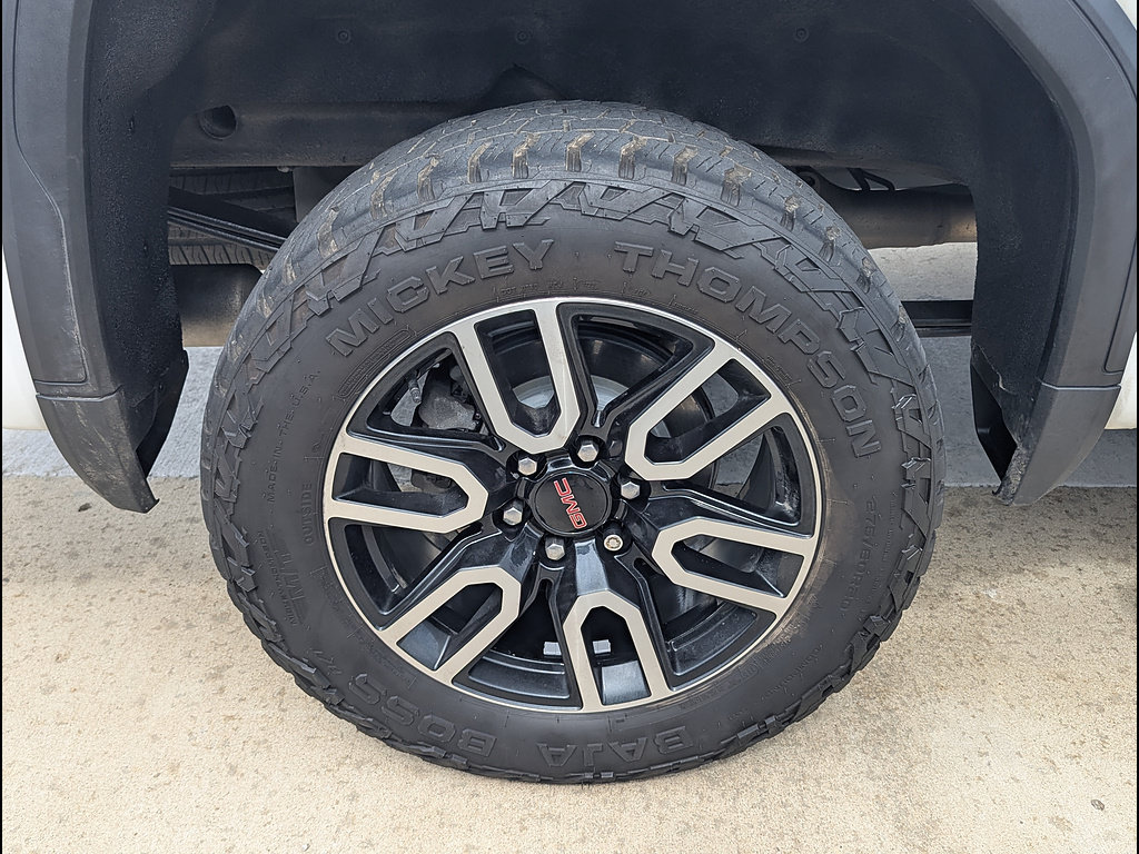 Used 2021 GMC Sierra 1500 AT4 w/ AT4 Premium Package AWD/4WD image 19