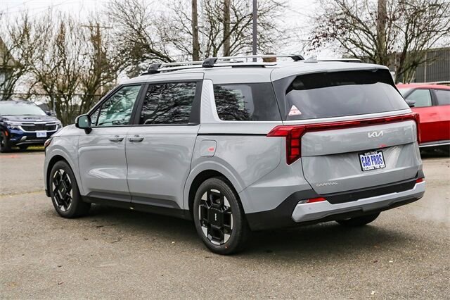 New 2026 Kia Carnival EX FWD image 6