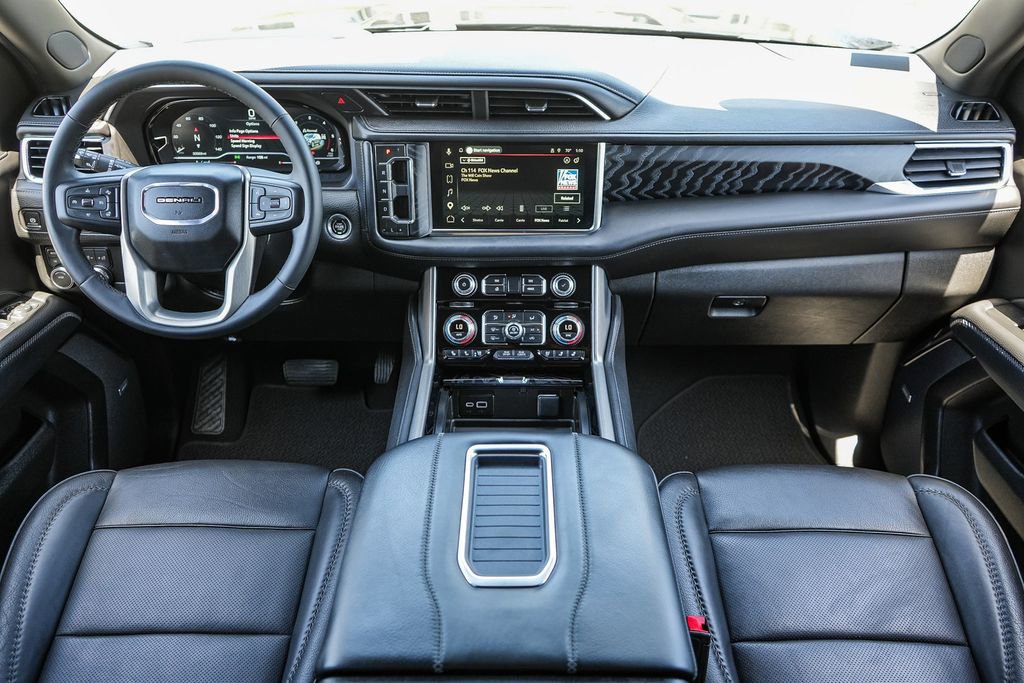 Used 2023 GMC Yukon Denali AWD/4WD image 12