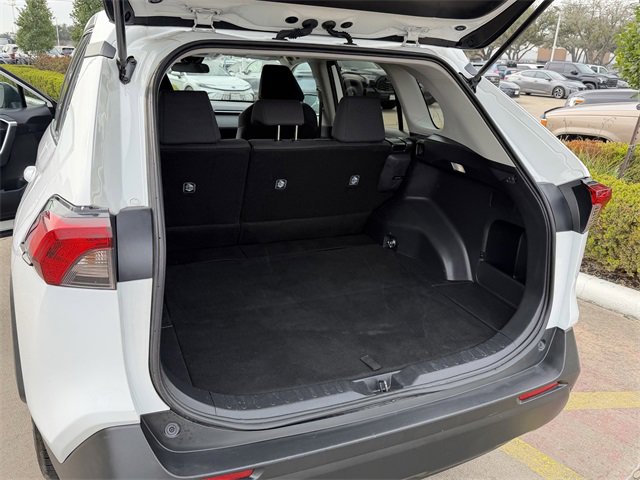 Used 2024 Toyota RAV4 LE image 21