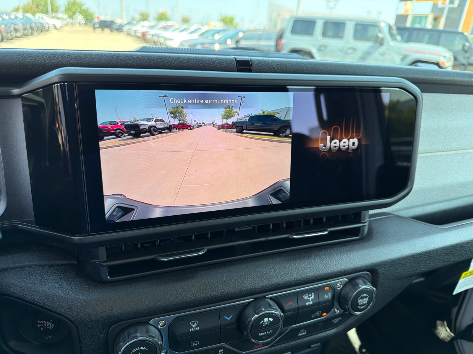 New 2026 Jeep Gladiator Sport AWD/4WD image 21