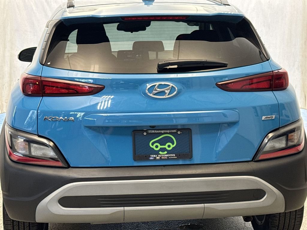 Used 2023 Hyundai Kona SEL AWD/4WD image 5