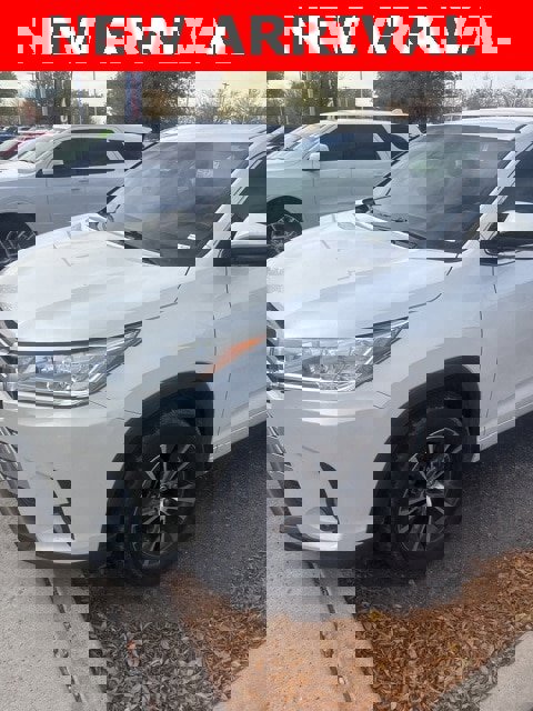 Used 2018 Toyota Highlander Plus image 7