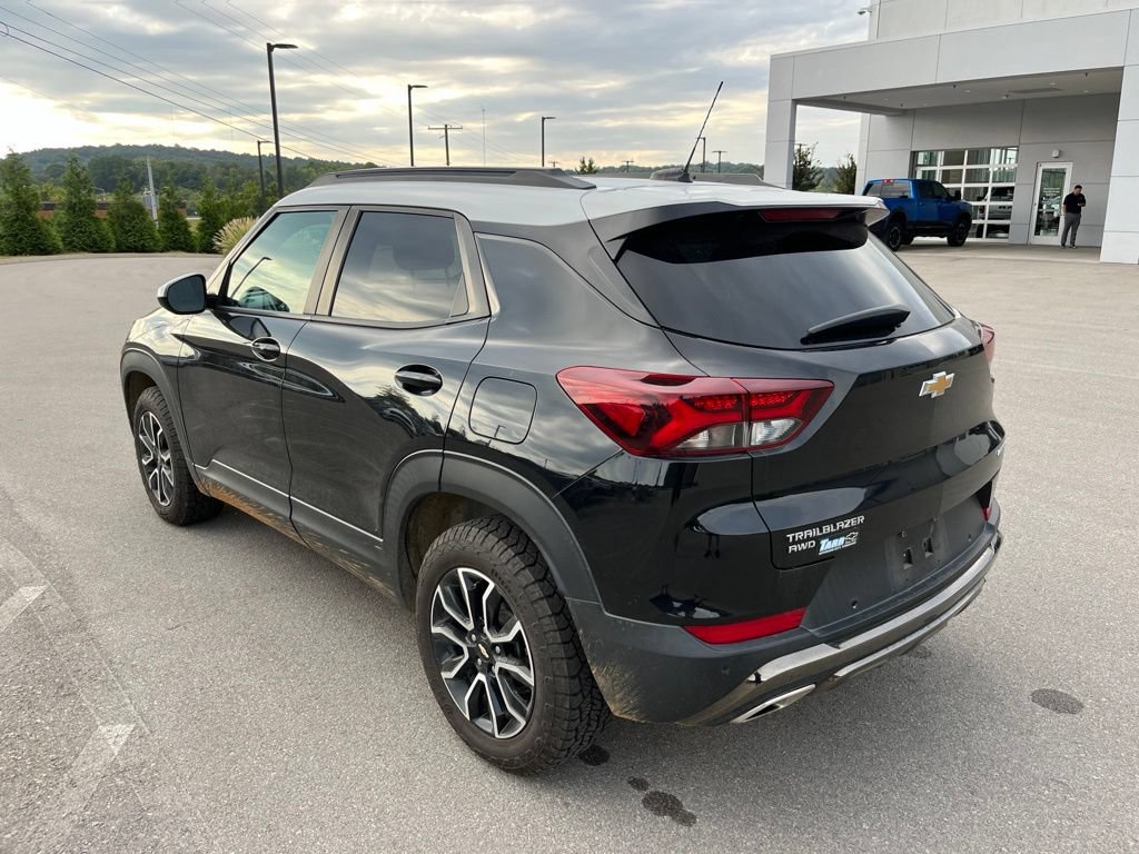 Used 2021 Chevrolet TrailBlazer ACTIV w/ Sun and Liftgate Package AWD/4WD image 3
