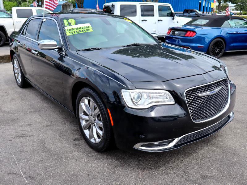 Used 2019 Chrysler 300 Limited image 8