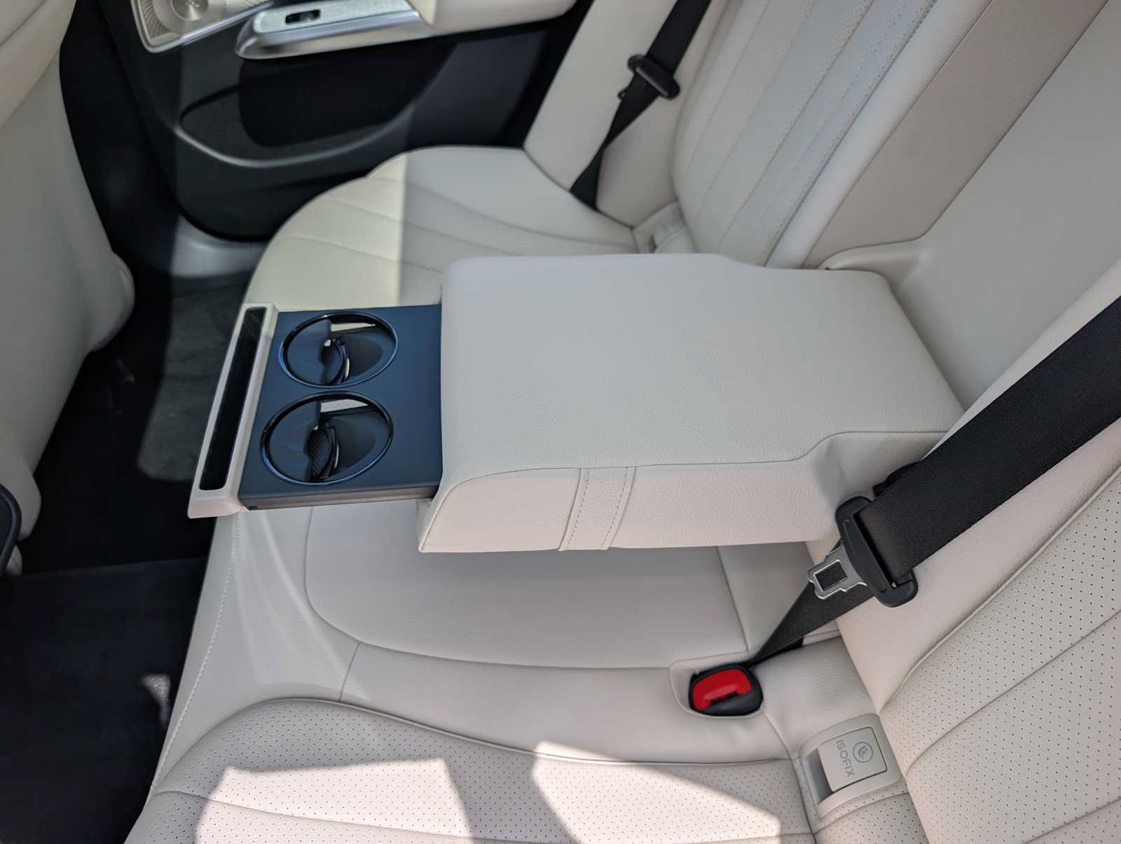 New 2027 Mercedes-Benz E 350 4MATIC Sedan image 17