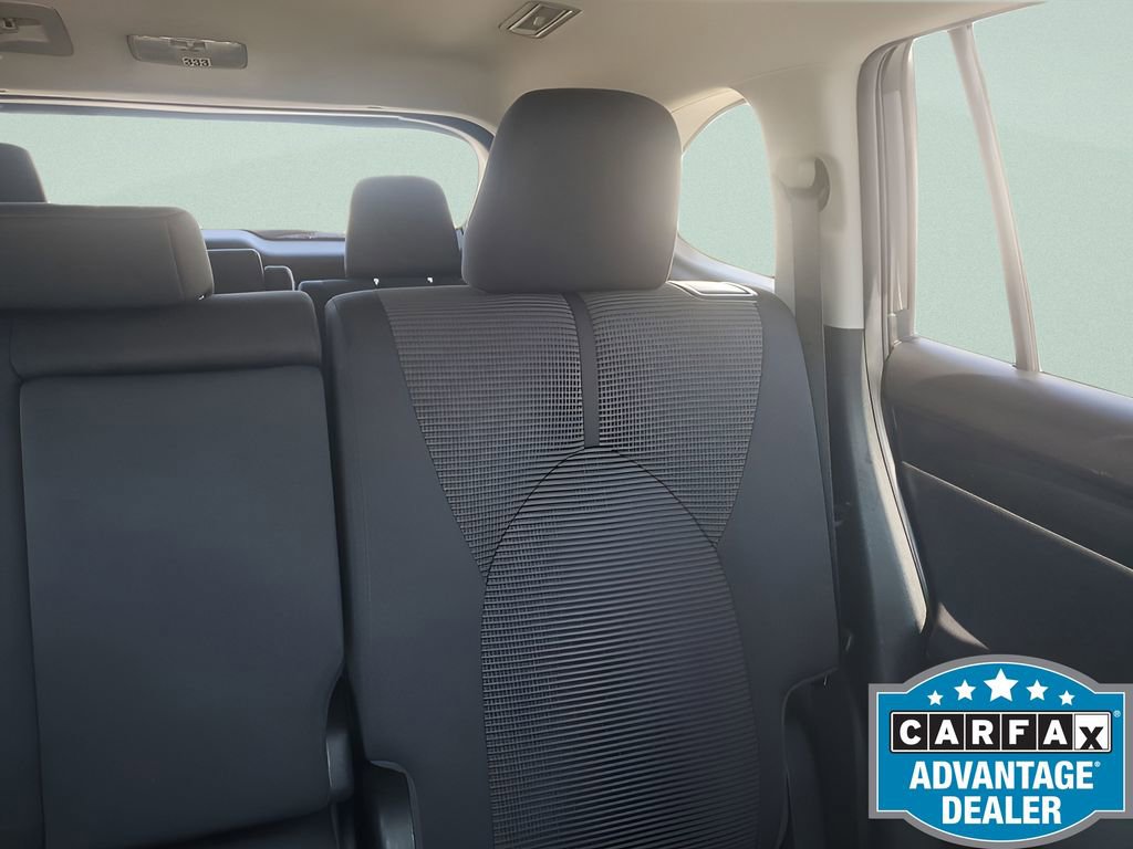 Used 2023 Toyota Highlander LE image 20
