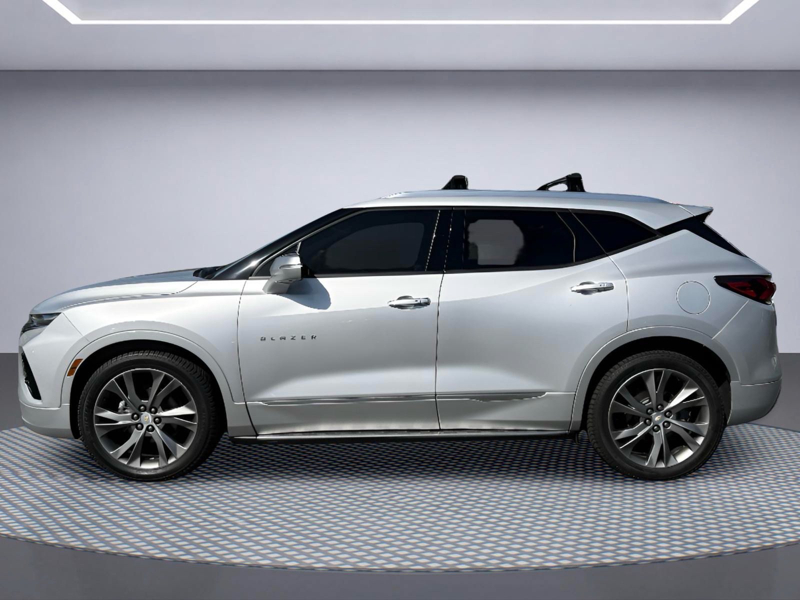Used 2021 Chevrolet Blazer Premier w/ Driver Confidence II Package AWD/4WD image 3