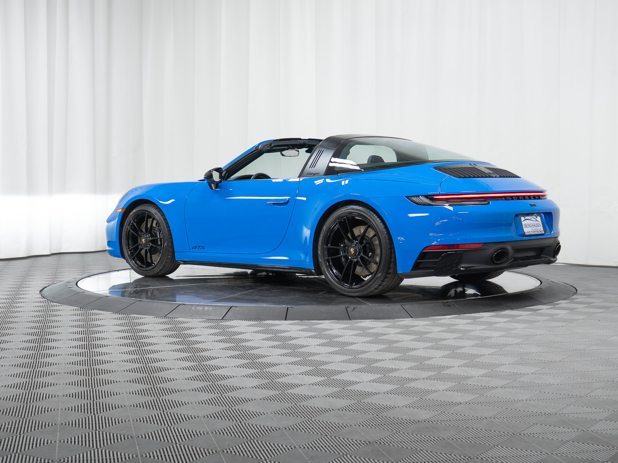Certified 2023 Porsche 911 Targa 4 GTS w/ Premium Package AWD/4WD image 34