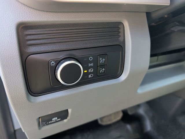 New 2026 Ford F550 4x4 Crew Cab image 17