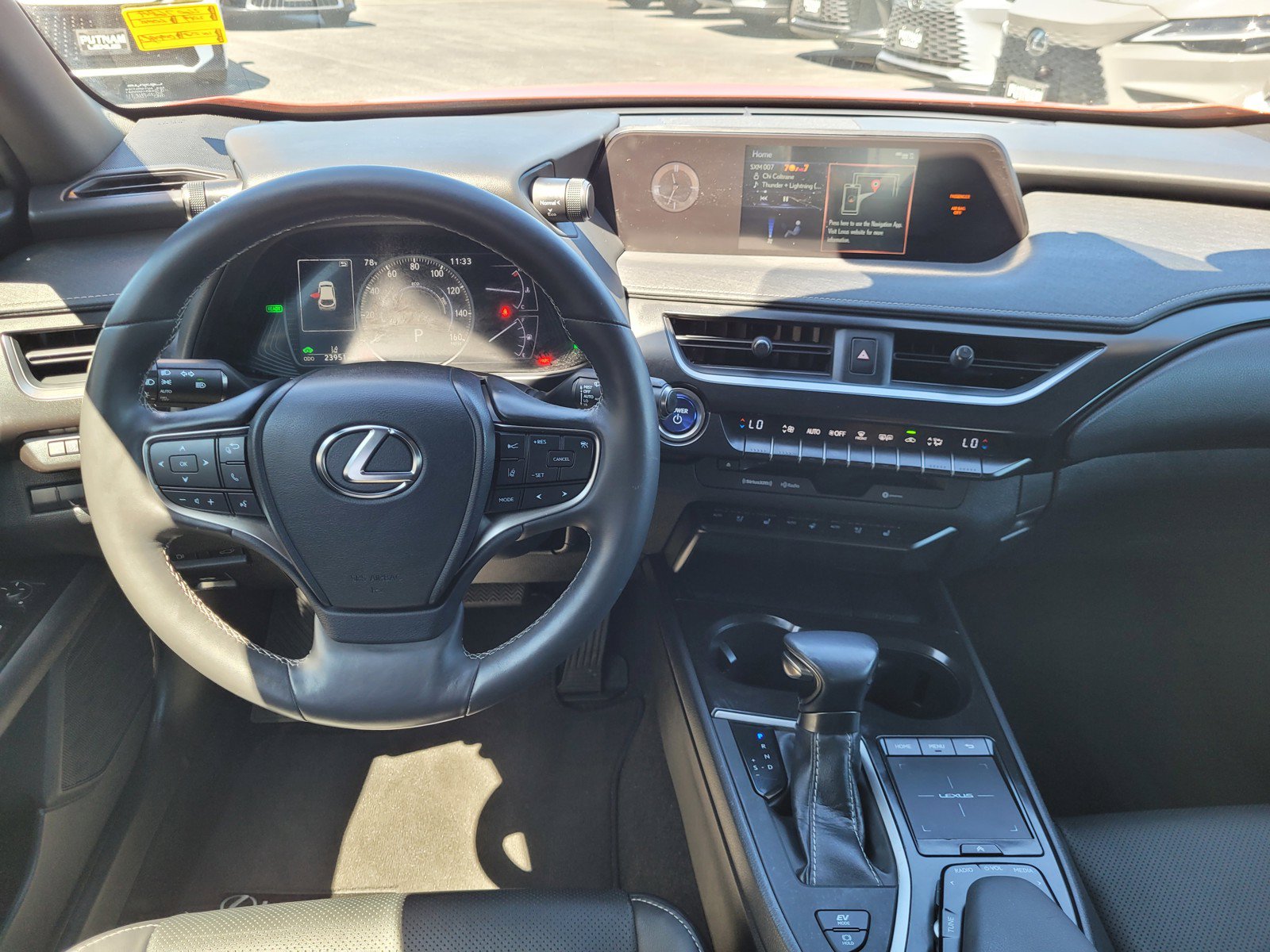 Used 2019 Lexus UX 250h w/ Premium Package AWD/4WD image 11