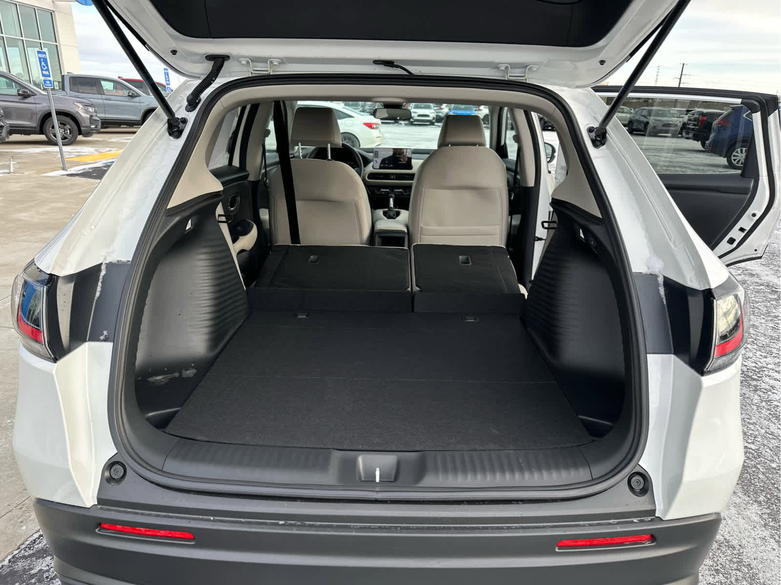 New 2026 Honda HR-V LX image 48