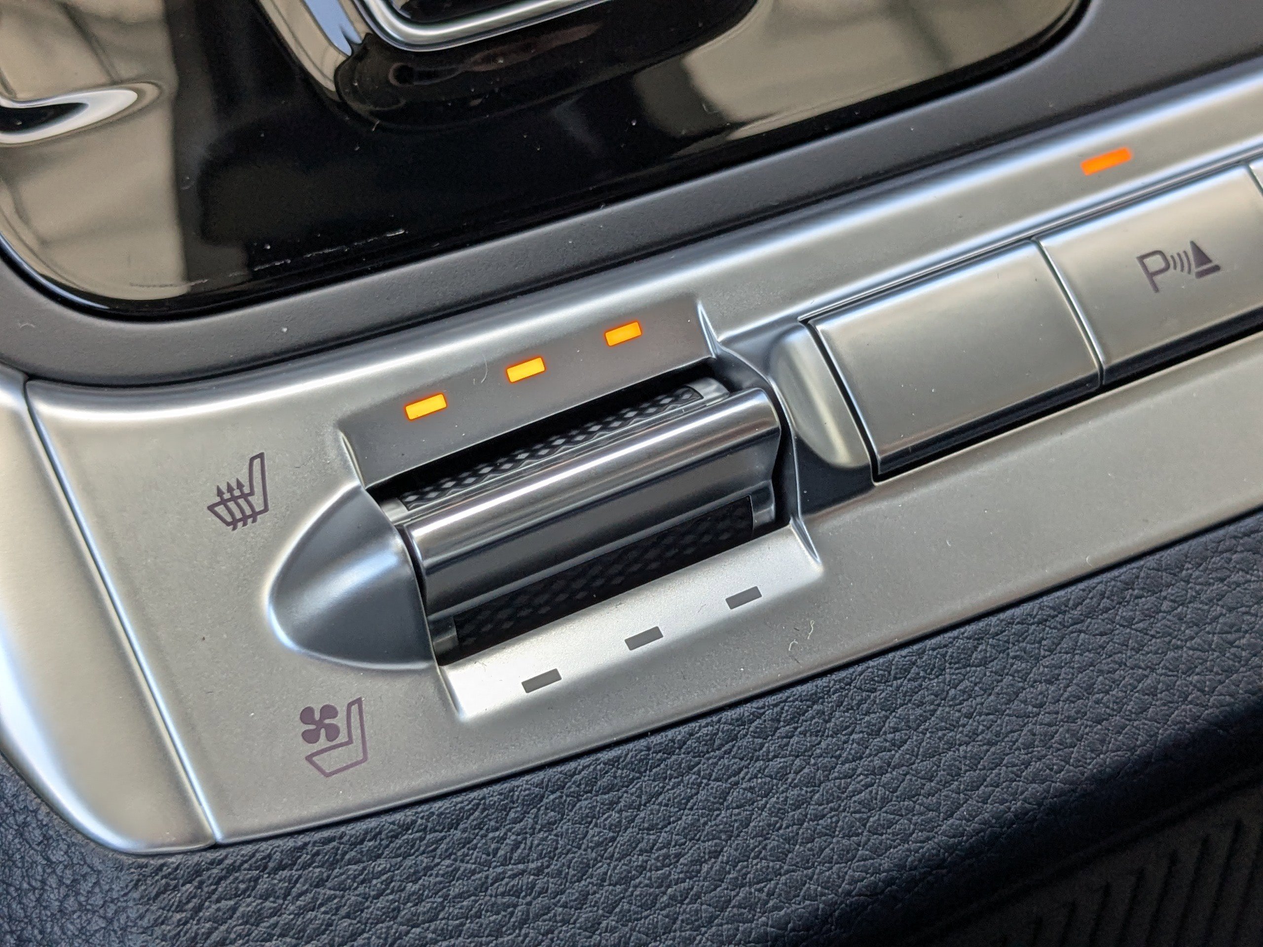 New 2026 Kia Carnival SX image 29