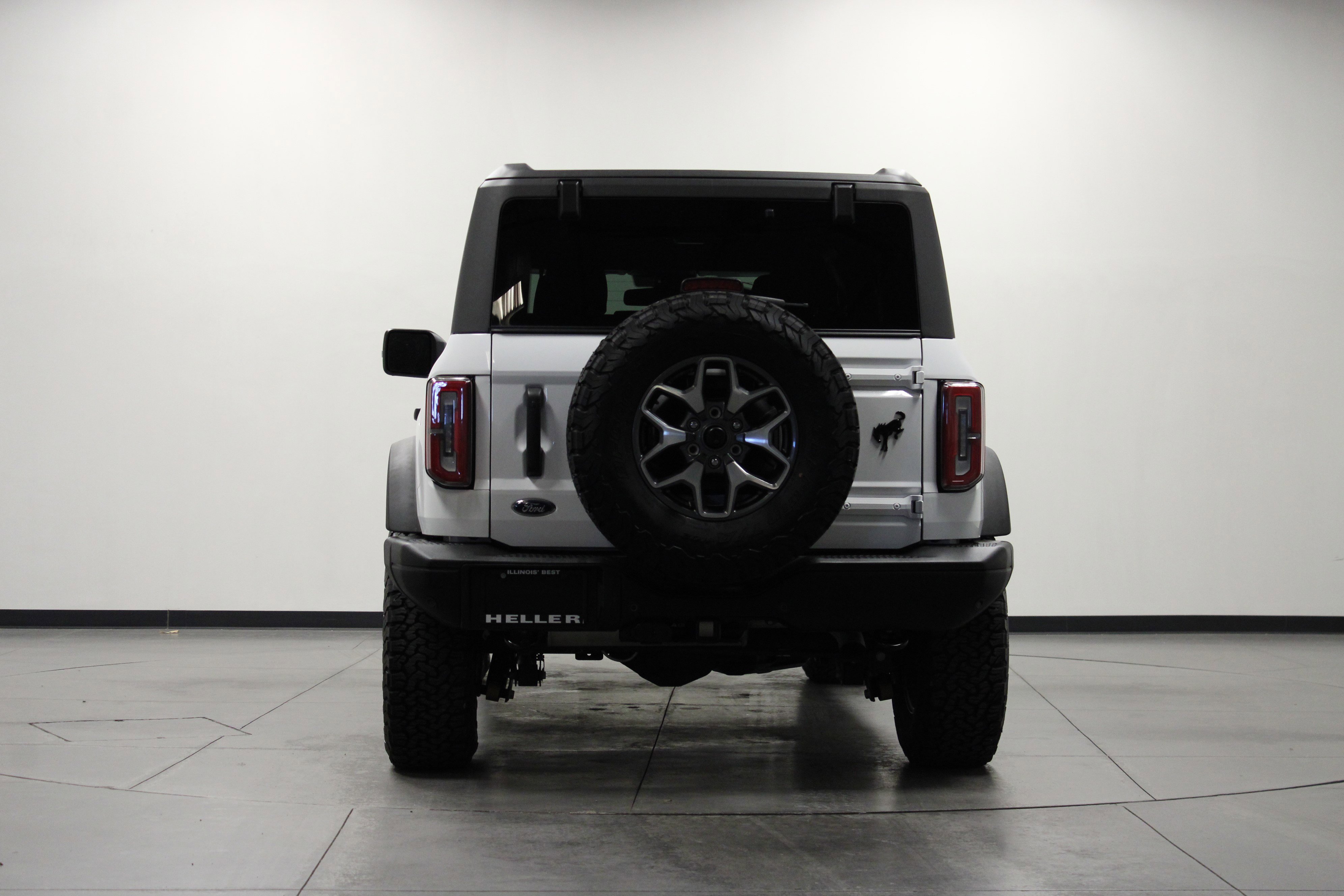 Used 2024 Ford Bronco Badlands image 5