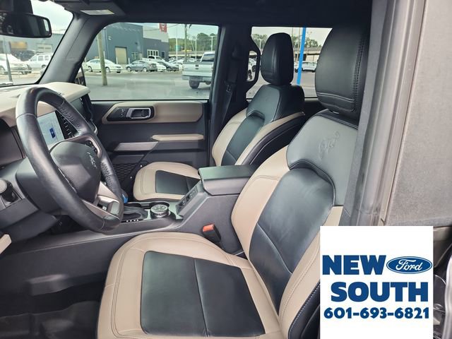 Used 2023 Ford Bronco Wildtrak image 11
