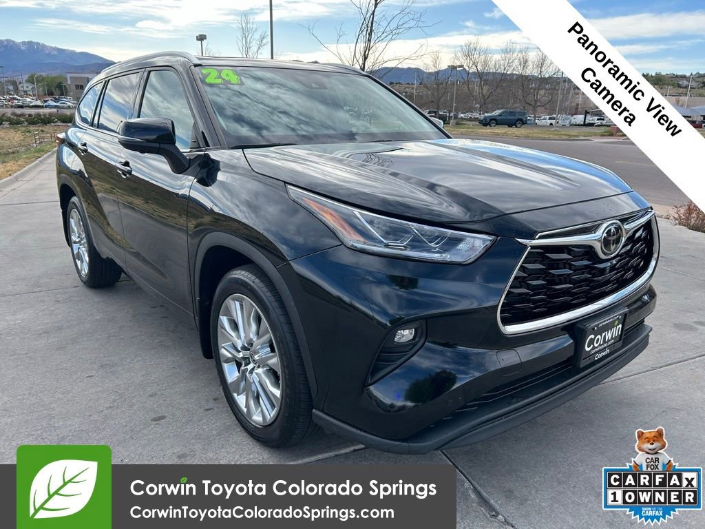 Used 2024 Toyota Highlander Limited AWD/4WD image 1