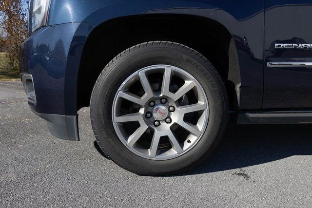 Used 2018 GMC Yukon Denali image 5