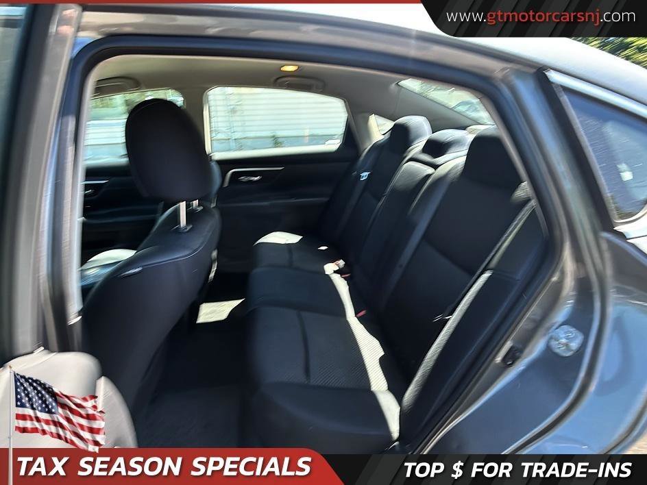 Used 2016 Nissan Altima 2.5 SR FWD image 30