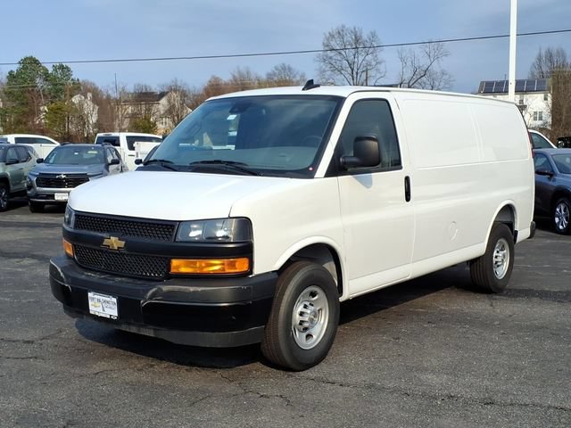 New 2025 Chevrolet Express 2500 w/ Driver Convenience Package RWD image 6