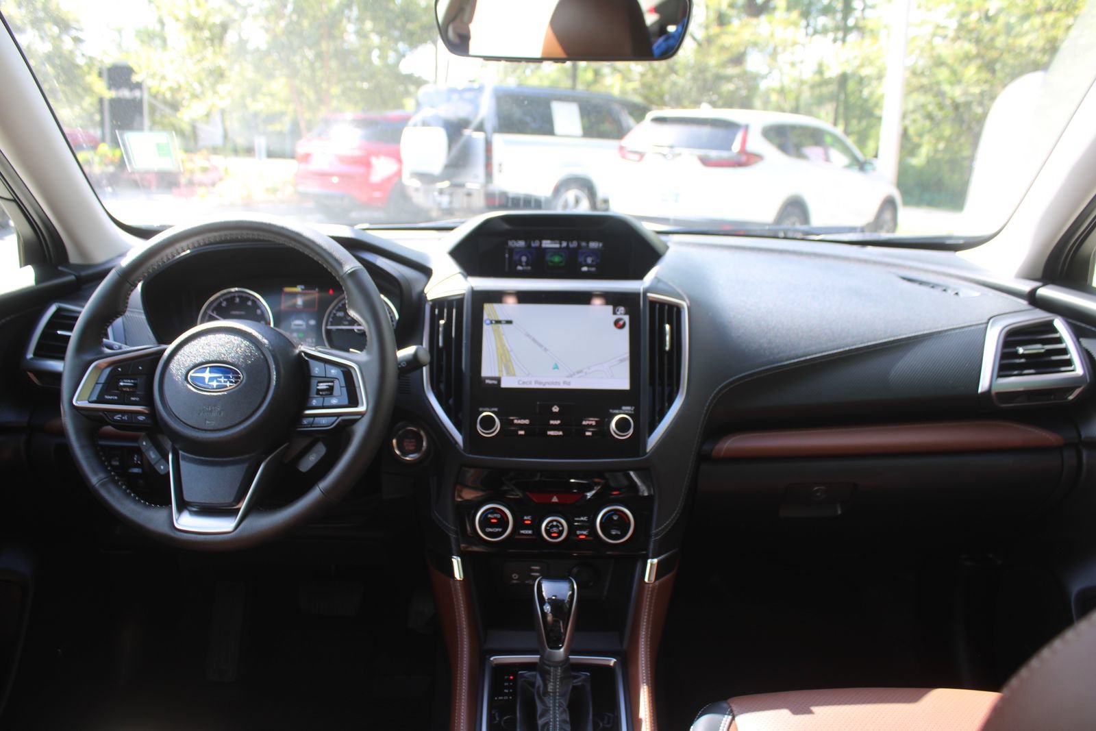 Used 2024 Subaru Forester Touring w/ POP Package 3 AWD/4WD image 25