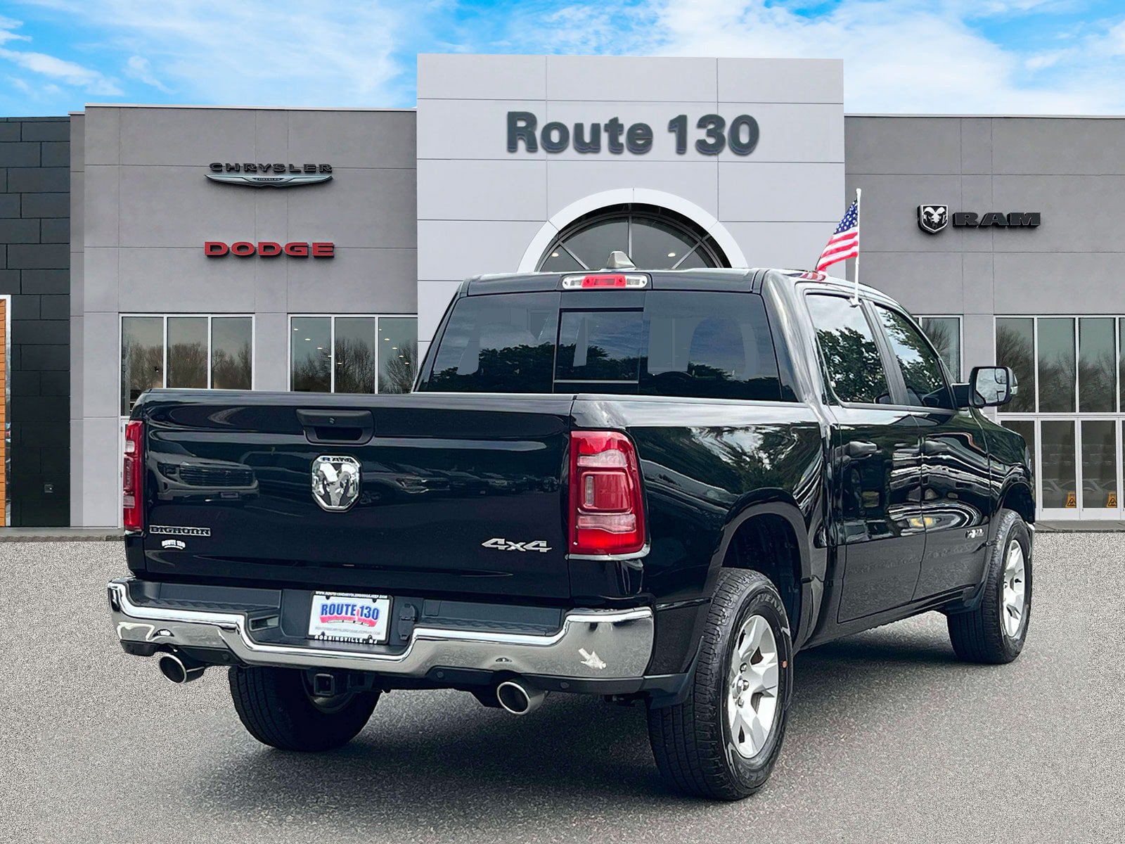 Used 2023 RAM 1500 Big Horn AWD/4WD image 4
