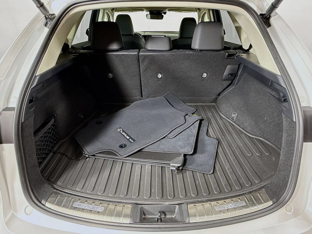 Certified 2024 Lexus NX 250 FWD w/ Towing Package (2000 Lbs) image 27
