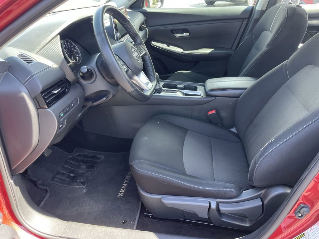 Used 2024 Nissan Sentra SV w/ All-Weather Package FWD image 9