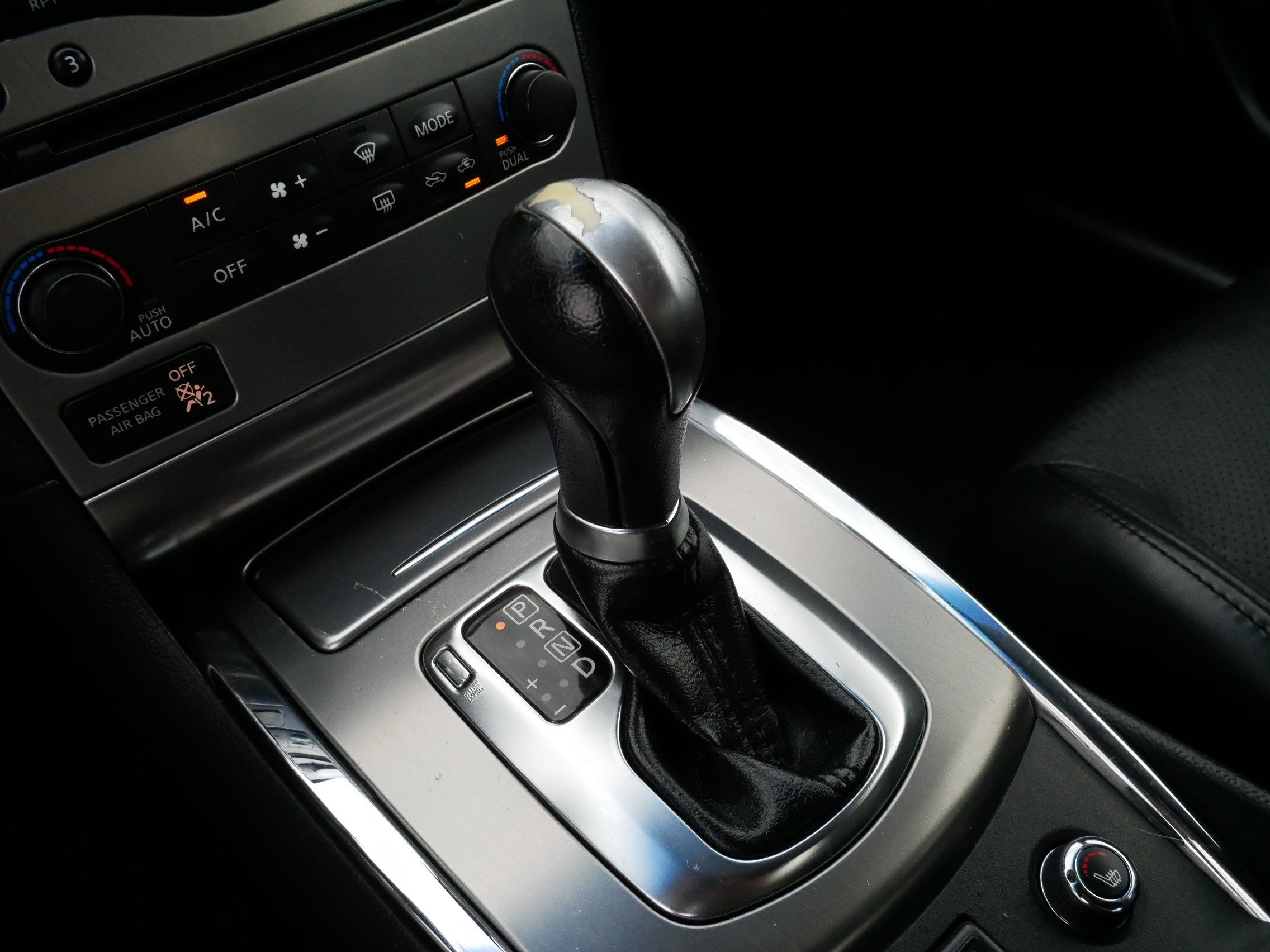 Used 2013 INFINITI G37 x Sedan w/ Premium Pkg AWD/4WD image 24