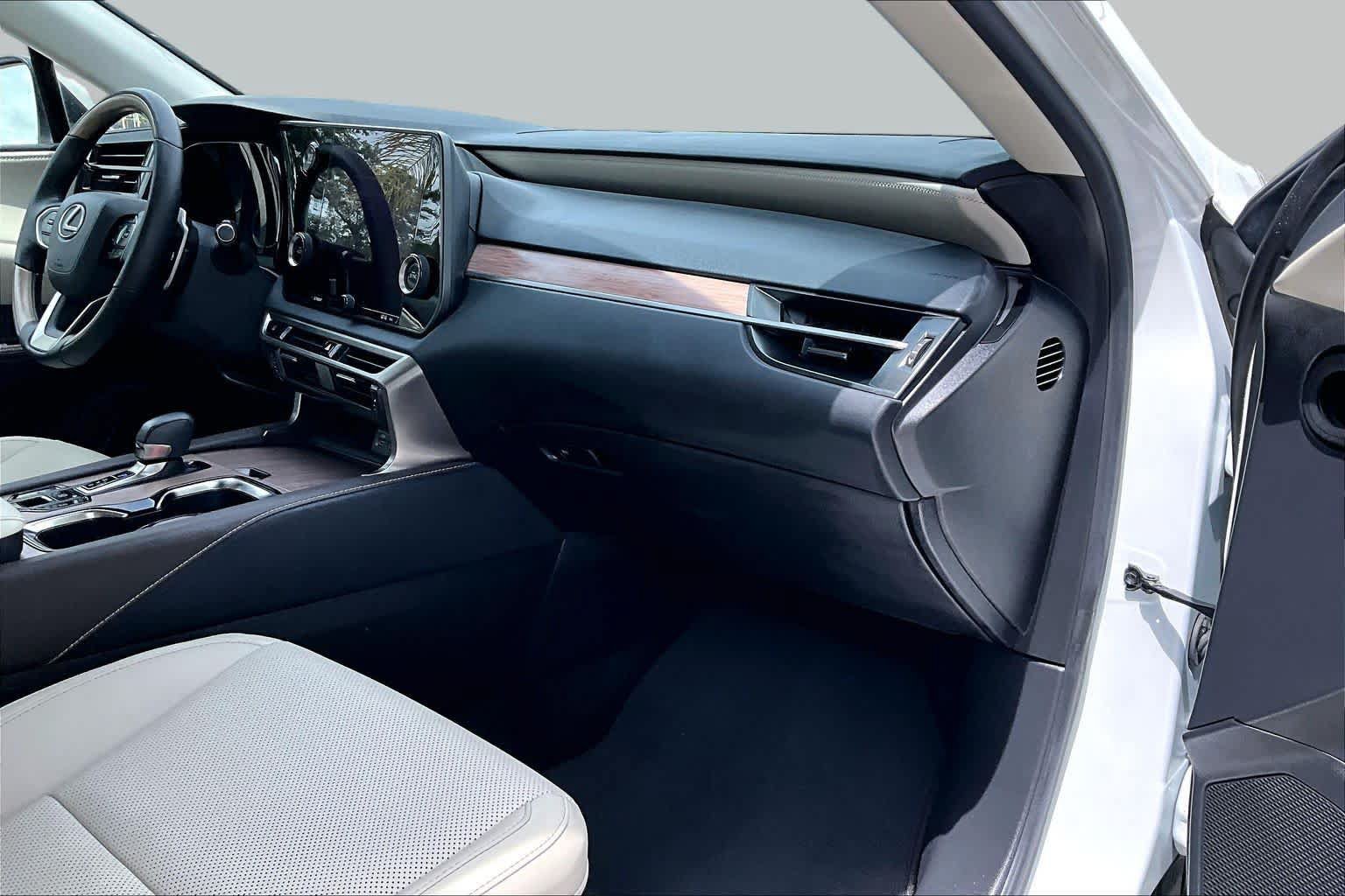 Used 2023 Lexus RX 350 Premium w/ Cold Area Package FWD image 19