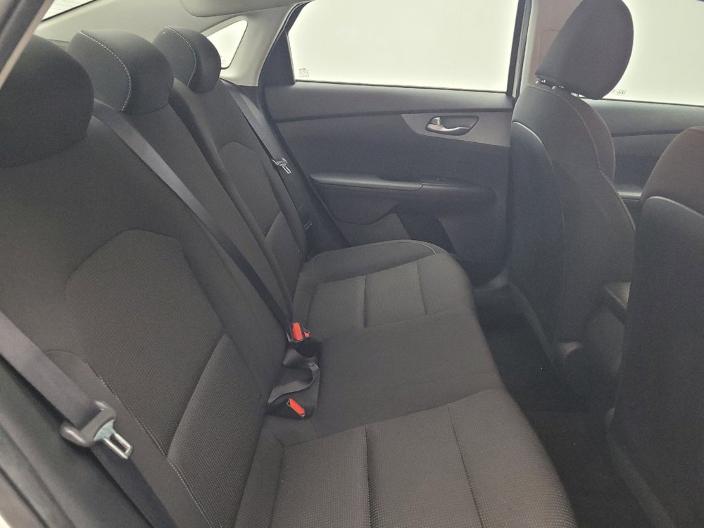 Used 2021 Kia Forte LXS FWD image 19