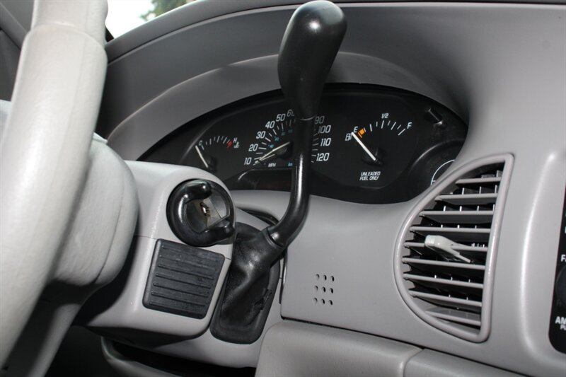 Used 1998 Buick Century Custom FWD image 8