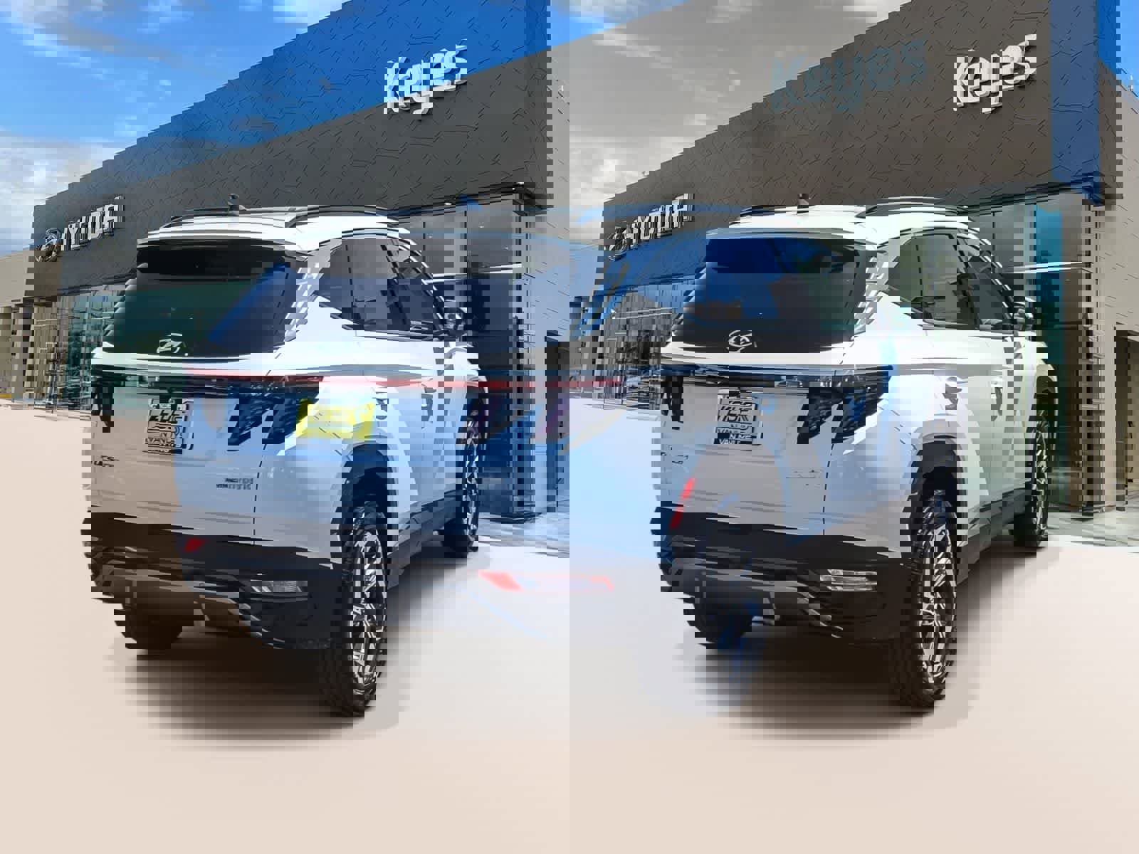 Certified 2022 Hyundai Tucson Limited image 4