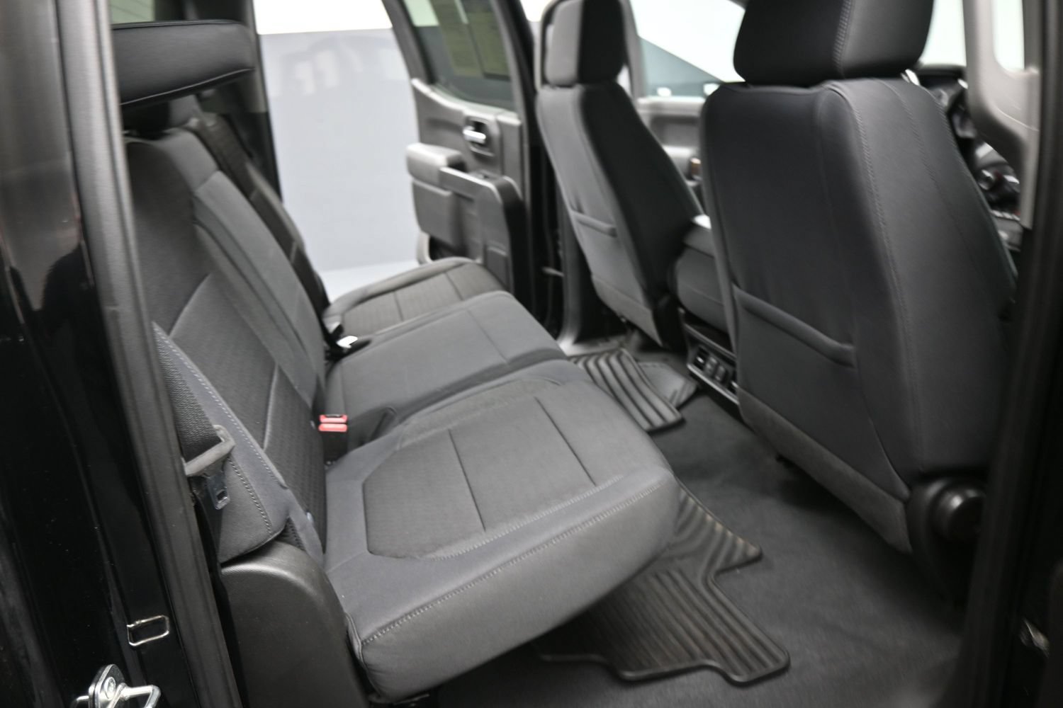 Used 2019 Chevrolet Silverado 1500 LT w/ All-Star Edition AWD/4WD image 19