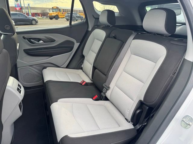 Used 2022 GMC Terrain SLE w/ Driver Convenience Package image 22